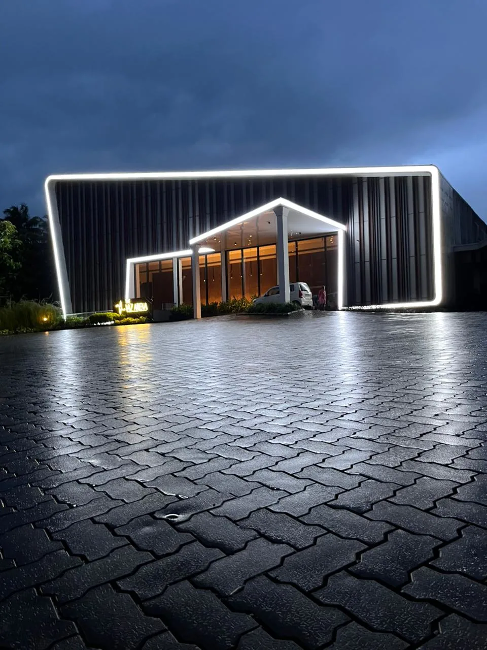 Heavy-Duty Pavers - Zigzag