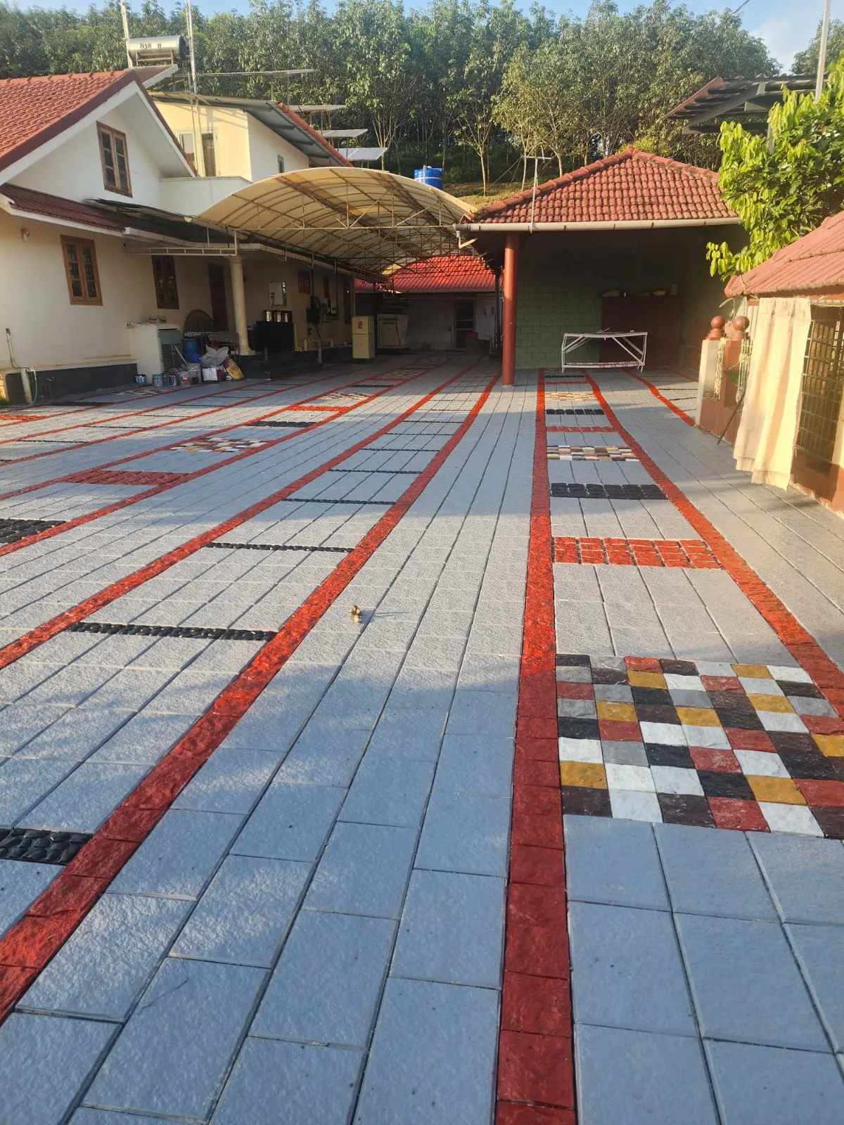 Interlock Paving - Coble Stone 11X8